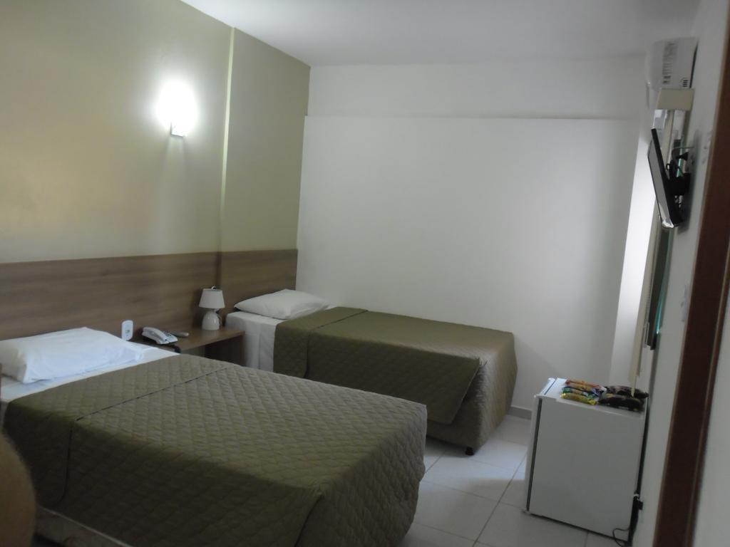 Larison Economy Hotel Pôrto Velho Exterior foto