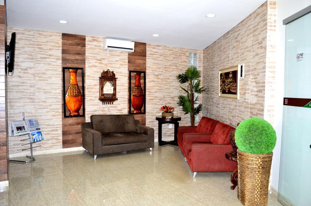 Larison Economy Hotel Pôrto Velho Exterior foto